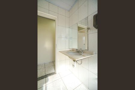 Casa para alugar com 135m², 2 quartos e 2 vagasBanheiro 