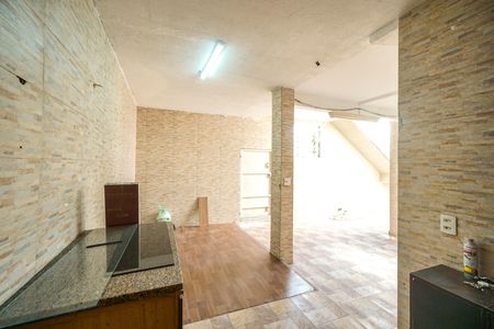 Casa para alugar com 135m², 2 quartos e 2 vagasQuintal