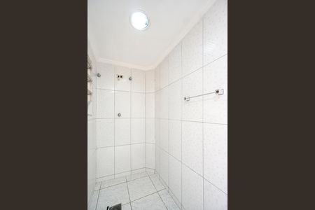 Casa para alugar com 135m², 2 quartos e 2 vagasBanheiro de serviço