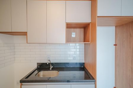 Cozinha de kitnet/studio para alugar com 1 quarto, 31m² em Butantã, São Paulo