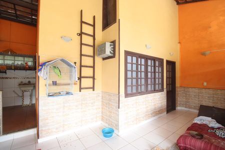 Casa de condomínio à venda com 340m², 5 quartos e 2 vagasSuíte 4