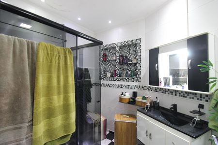 Casa de condomínio à venda com 340m², 5 quartos e 2 vagasBanheiro da suíte 1
