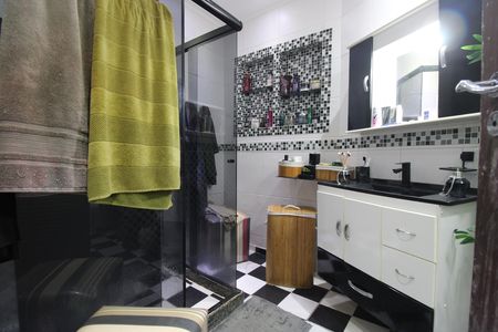 Casa de condomínio à venda com 340m², 5 quartos e 2 vagasBanheiro da suíte 1