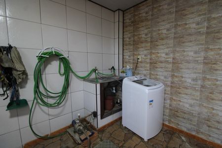 Casa de condomínio à venda com 340m², 5 quartos e 2 vagasÁrea de serviço