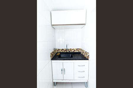 Cozinha de kitnet/studio para alugar com 1 quarto, 22m² em Água Branca, São Paulo