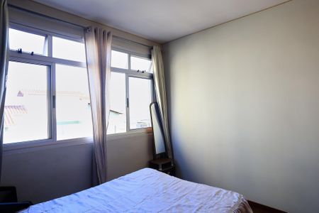 Apartamento à venda com 82m², 2 quartos e 1 vaga Apartamento à venda com 82m², 2 quartos e 1 vagaQuarto 1