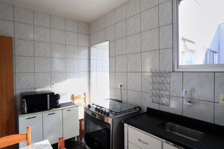 Cozinha de apartamento à venda com 2 quartos, 82m² em Floresta, Belo Horizonte