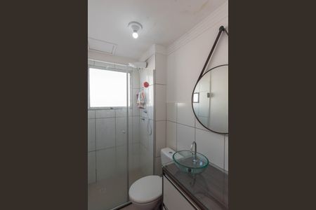 Banheiro de apartamento para alugar com 2 quartos, 49m² em Parque das Constelações, Campinas