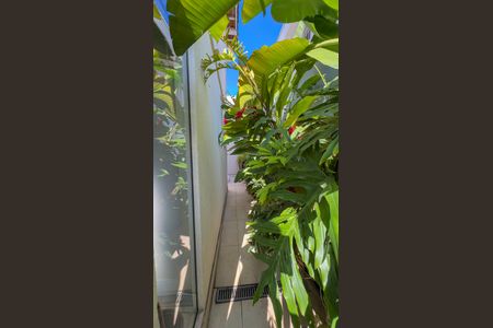 Casa para alugar com 120m², 2 quartos e 1 vagaÁrea externa