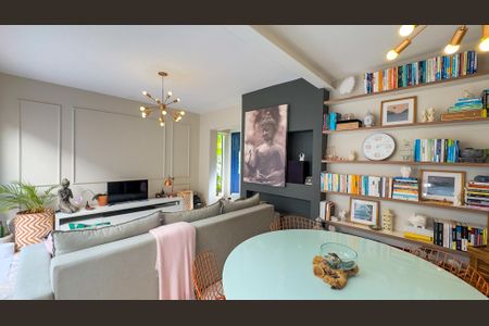 Casa para alugar com 120m², 2 quartos e 1 vagaSala e Cozinha