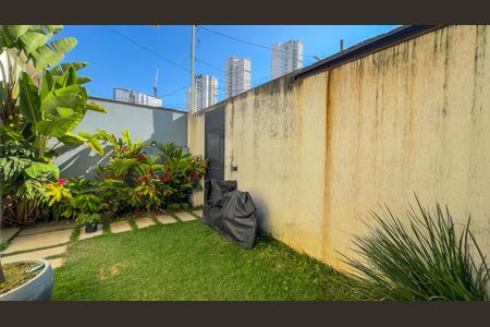Casa para alugar com 120m², 2 quartos e 1 vagaÁrea externa