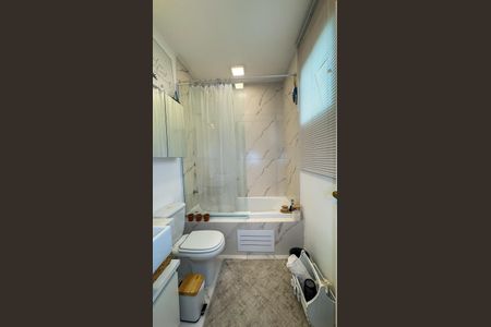 Banheiro de casa para alugar com 2 quartos, 120m² em Brooklin, São Paulo