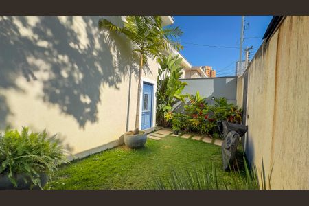 Casa para alugar com 120m², 2 quartos e 1 vagaÁrea externa