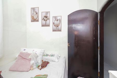 Casa à venda com 1504m², 4 quartos e 2 vagasCasa 2 - Quarto 2