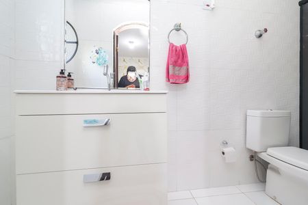 Casa à venda com 1504m², 4 quartos e 2 vagasCasa 2 - Banheiro