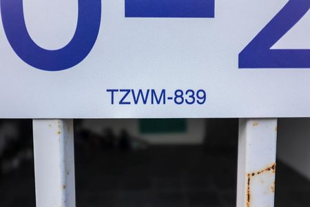 Casa à venda com 1504m², 4 quartos e 2 vagasPlaquinha - Cód. TZWM-839