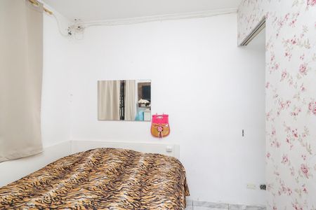 Casa à venda com 1504m², 4 quartos e 2 vagasCasa 1 - Quarto 2