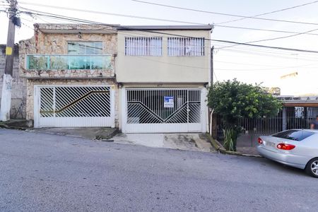 Casa à venda com 1504m², 4 quartos e 2 vagasFachada