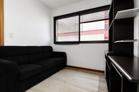 Sala de apartamento para alugar com 1 quarto, 42m² em Centro Histórico, Porto Alegre