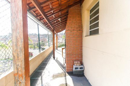 Apartamento para alugar com 42m², 2 quartos e 1 vaga Apartamento para alugar com 42m², 2 quartos e 1 vagaÁrea comum - Salão de festas