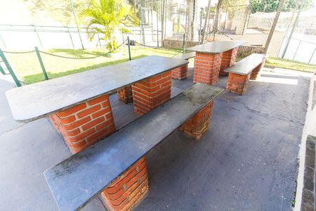 Apartamento para alugar com 42m², 2 quartos e 1 vaga Apartamento para alugar com 42m², 2 quartos e 1 vagaÁreas comuns - Churrasqueiras