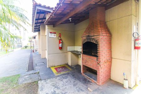 Apartamento para alugar com 42m², 2 quartos e 1 vaga Apartamento para alugar com 42m², 2 quartos e 1 vagaÁrea comum - Salão de festas 2