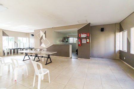 Apartamento para alugar com 42m², 2 quartos e 1 vaga Apartamento para alugar com 42m², 2 quartos e 1 vagaÁrea comum - Salão de festas 2