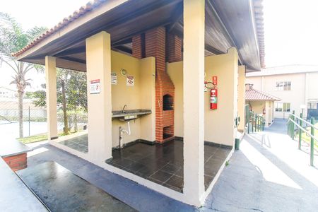 Apartamento para alugar com 42m², 2 quartos e 1 vaga Apartamento para alugar com 42m², 2 quartos e 1 vagaÁreas comuns - Churrasqueiras
