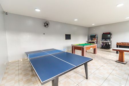 Apartamento para alugar com 42m², 2 quartos e 1 vaga Apartamento para alugar com 42m², 2 quartos e 1 vagaEspaço de jogos