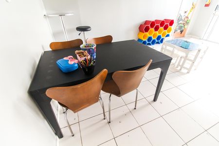 Apartamento para alugar com 42m², 2 quartos e 1 vaga Apartamento para alugar com 42m², 2 quartos e 1 vagaEspaço de games