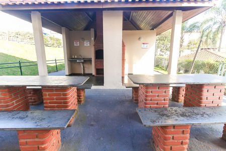 Apartamento para alugar com 42m², 2 quartos e 1 vaga Apartamento para alugar com 42m², 2 quartos e 1 vagaÁreas comuns - Churrasqueiras