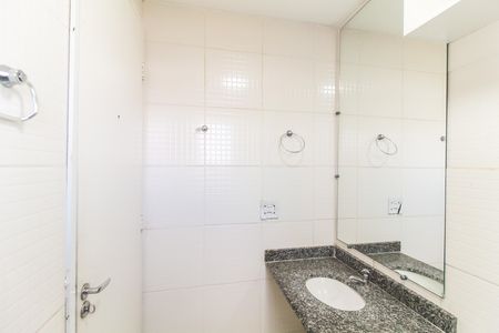Apartamento para alugar com 42m², 2 quartos e 1 vaga Apartamento para alugar com 42m², 2 quartos e 1 vagaBanheiro