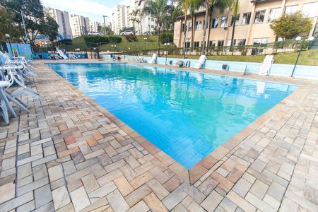 Apartamento para alugar com 42m², 2 quartos e 1 vaga Apartamento para alugar com 42m², 2 quartos e 1 vagaÁrea comum - Piscina