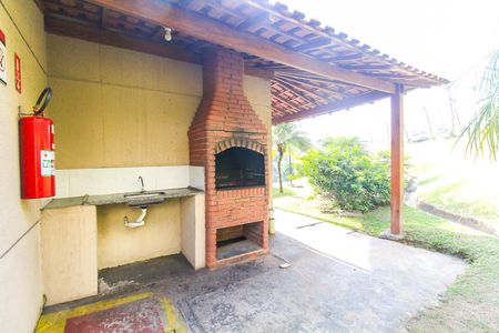 Apartamento para alugar com 42m², 2 quartos e 1 vaga Apartamento para alugar com 42m², 2 quartos e 1 vagaÁrea comum - Salão de festas 2
