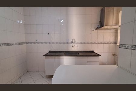 Cozinha  de apartamento para alugar com 2 quartos, 90m² em Nova Gerti, São Caetano do Sul