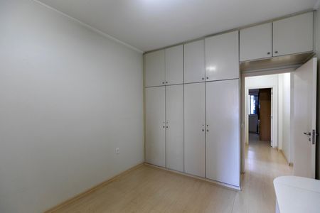 Apartamento à venda com 100m², 3 quartos e 1 vaga Apartamento à venda com 100m², 3 quartos e 1 vagaQUARTO Nº 2