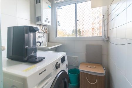 Área de Serviço de apartamento para alugar com 2 quartos, 45m² em Vila Mogilar, Mogi das Cruzes