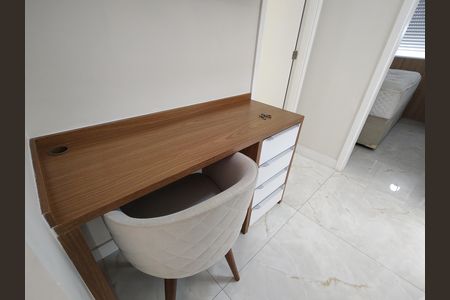 Apartamento para alugar com 70m², 3 quartos e 1 vagaEscritório