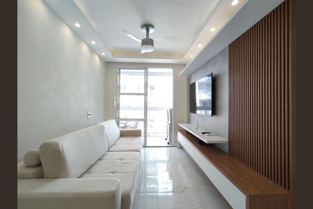 Apartamento para alugar com 70m², 3 quartos e 1 vagaSala
