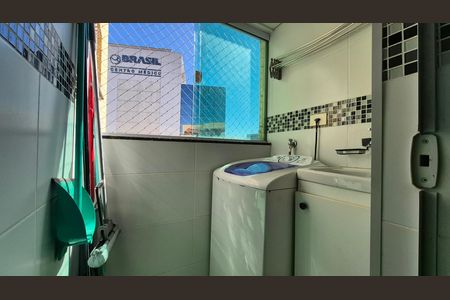 Apartamento à venda com 85m², 2 quartos e 2 vagasLavanderia 