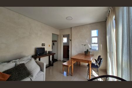 Apartamento à venda com 85m², 2 quartos e 2 vagasCobertura 