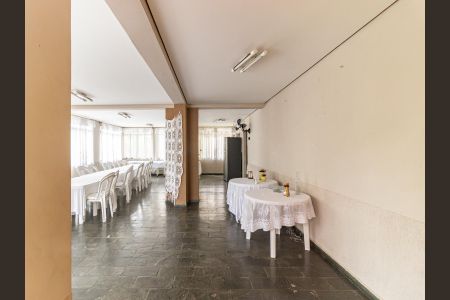 Apartamento à venda com 58m², 2 quartos e 1 vaga Apartamento à venda com 58m², 2 quartos e 1 vagaÁrea comum - Salão de festas