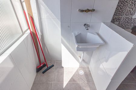 Cozinha e Área de Serviço de apartamento à venda com 2 quartos, 58m² em Brás, São Paulo