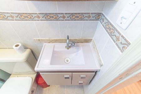 Banheiro de apartamento à venda com 2 quartos, 58m² em Brás, São Paulo