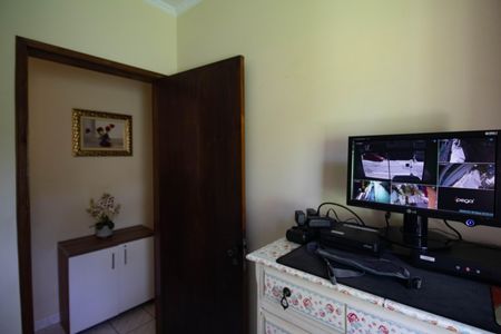 Casa para alugar com 160m², 4 quartos e 2 vagas Casa para alugar com 160m², 4 quartos e 2 vagasQuarto 2