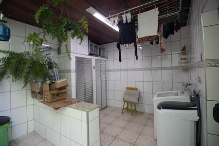 Casa para alugar com 160m², 4 quartos e 2 vagas Casa para alugar com 160m², 4 quartos e 2 vagasÁrea de Serviço