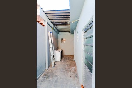 Casa para alugar com 50m², 1 quarto e sem vagaÁrea de Serviço