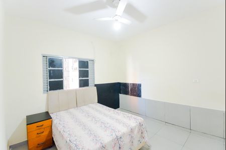 Quarto de casa para alugar com 1 quarto, 50m² em Jardim Alvorada, Guarulhos