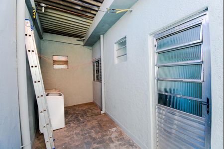 Casa para alugar com 50m², 1 quarto e sem vagaÁrea de Serviço