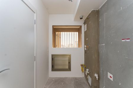 Apartamento à venda com 142m², 3 quartos e 2 vagas Apartamento à venda com 142m², 3 quartos e 2 vagasÁrea de Serviço